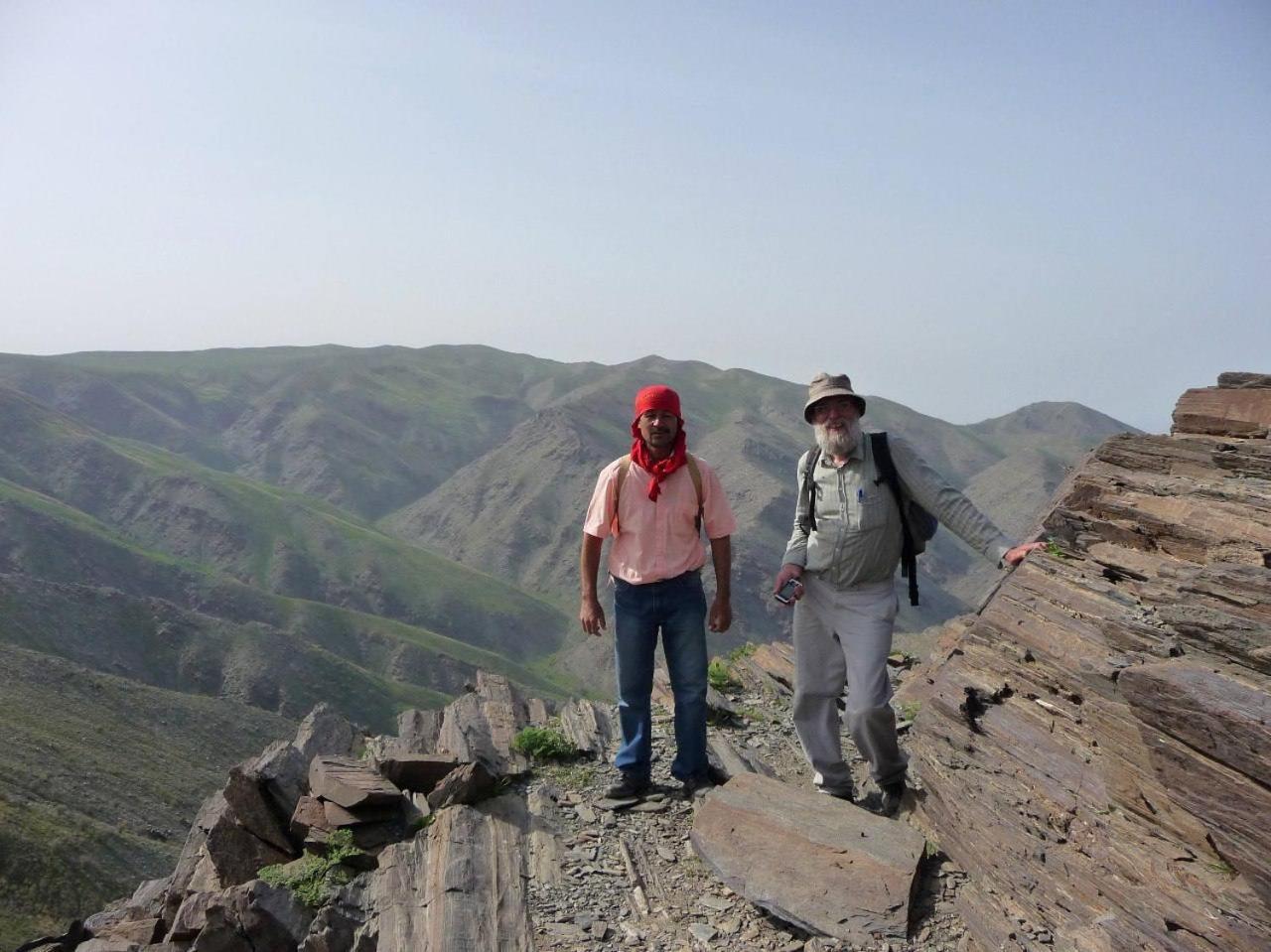 Hayat Guesthouse Nuratau Mountain Yukary-Ukhum Extérieur photo