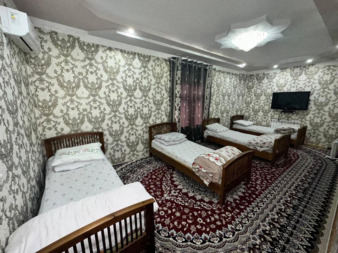 Hayat Guesthouse Nuratau Mountain Yukary-Ukhum Extérieur photo